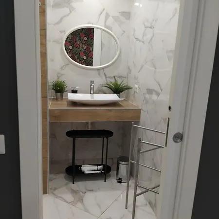 Oda ve Kahvaltı Linda's 3*